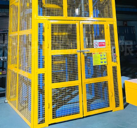 西宁货梯可以安装在室外吗